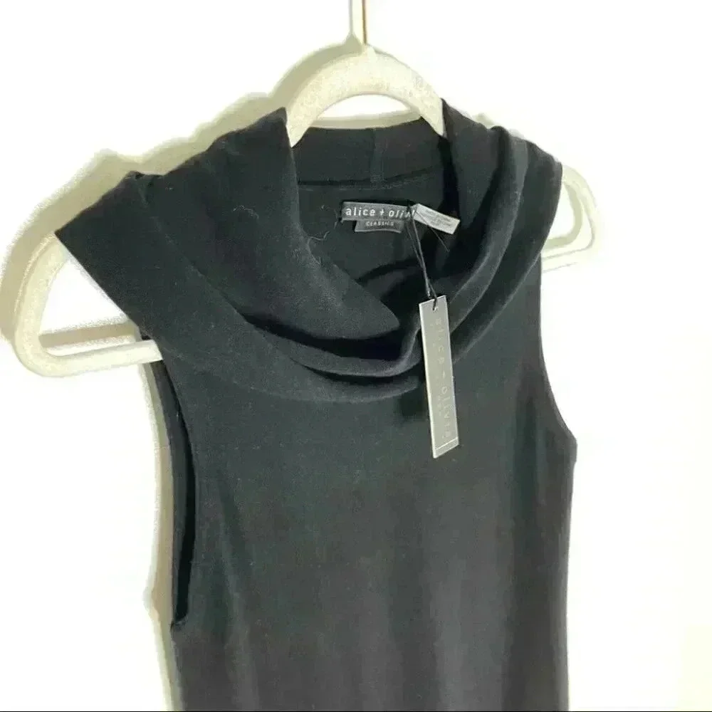 NWT Alice + Olivia Sharron Cowl Tunic Sweater Black